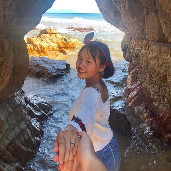 Jumping Rock Beach, Dong Hoi province