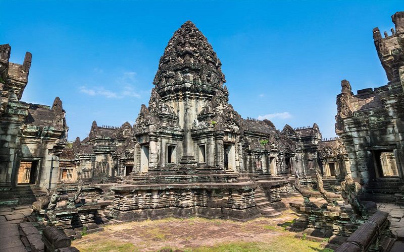 Banteay Srei - Angkor Mystery In 10 Days