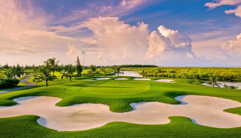 BRG Kings Island Golf Resort - Hanoi