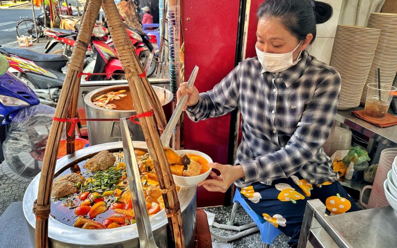 Bun Rieu Ganh at Ben Thanh Market