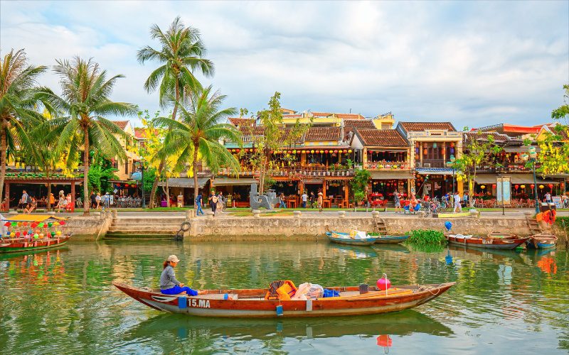 Captivating Tour Exploring Vietnam in 16 Days