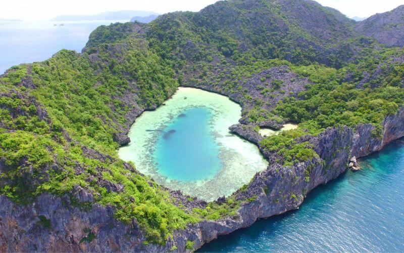 Cocks Comb Island