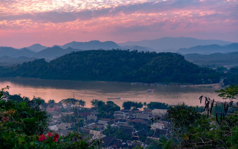 Breathtaking view of Mount Phousi