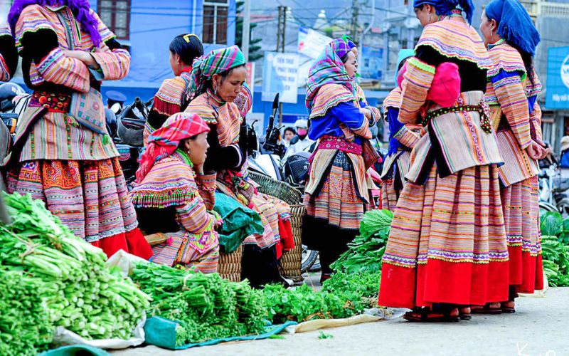 Dong Van Market on the Ha Giang Loop, showcasing vibrant ethnic culture and local trade in northern Vietnam