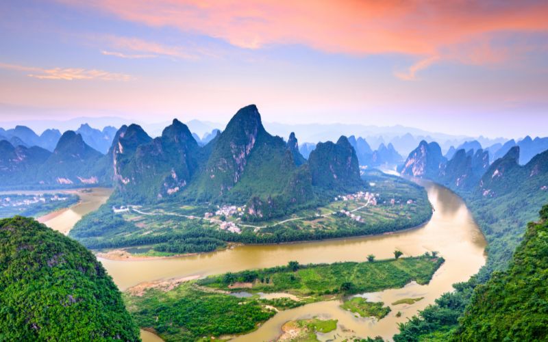Enchanting Guilin 5 Days Tour with Serene Hiking