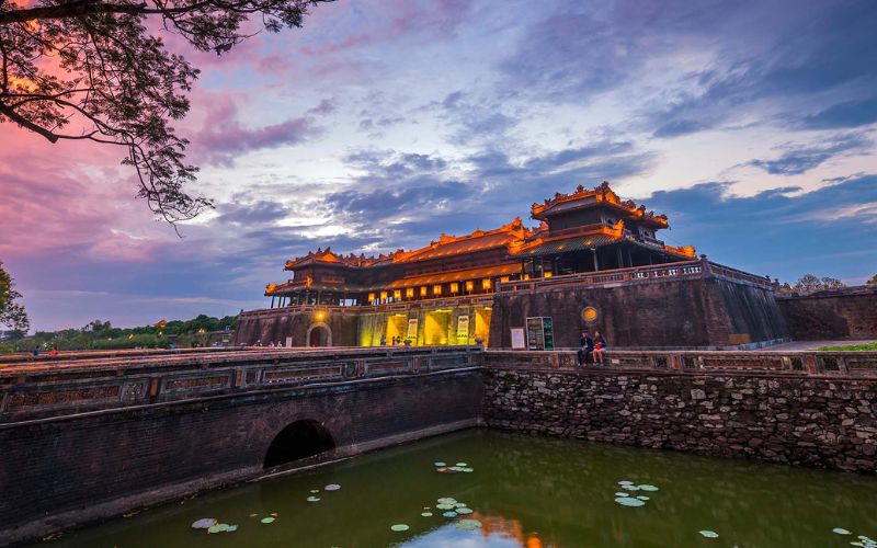 Hue Travel Guide