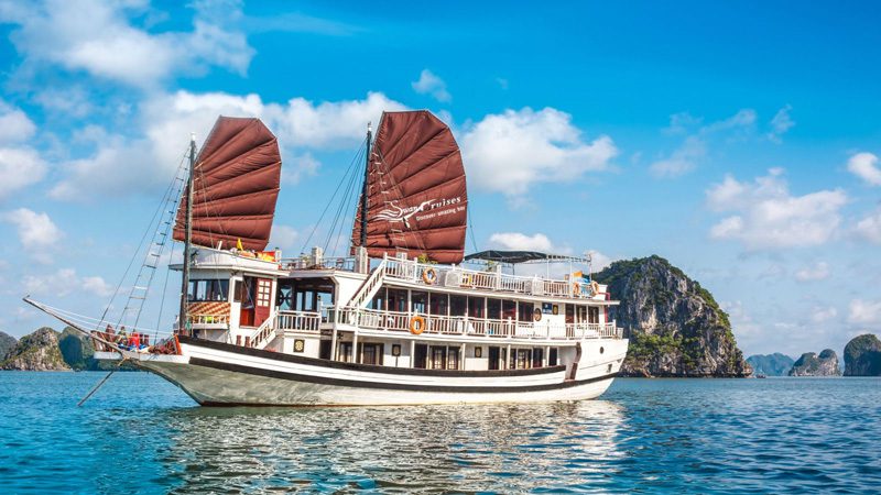 Ha Long Bay Cruise