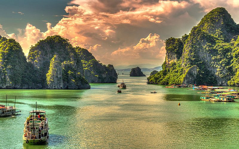 Visit Vietnam in June - Halong Bay in June