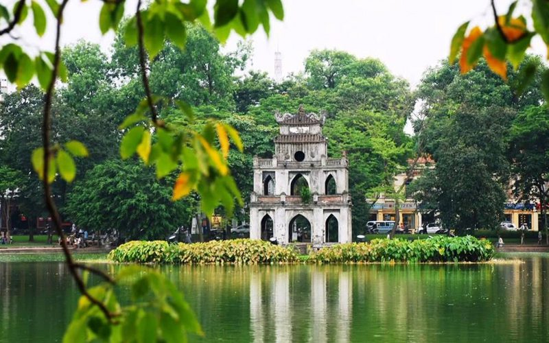 Hoan Kiem Lake