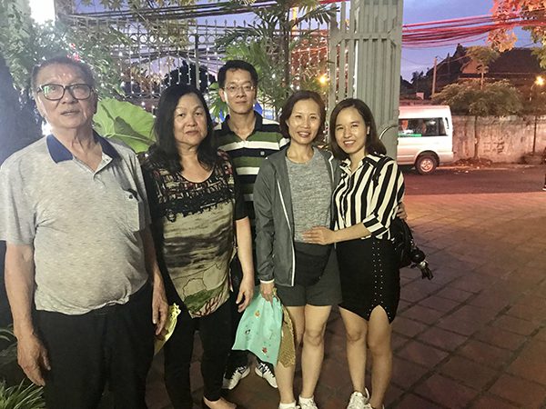 Helen with Mr Louwarnoud and family