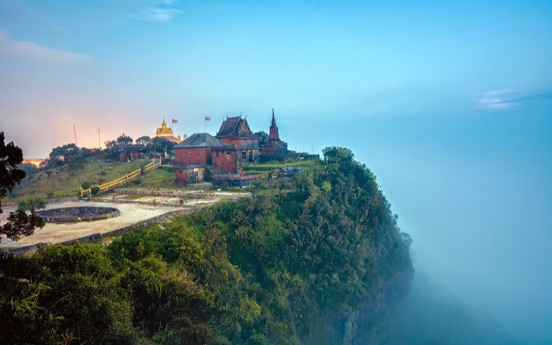 Shrouded in cool mist and lush greenery, Bokor Mountain near Kampot transforms into a mysterious highland retreat during Cambodia’s rainy season.