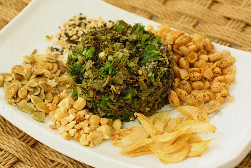 Laphet Thohk - most popular Myanmar food