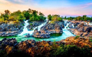 Liphi Falls in Si Phan Done