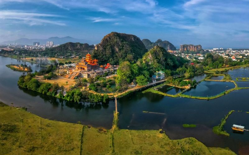 Marble Mountains in Da Nang