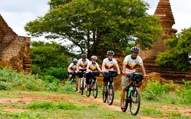 Myanmar cycling tours