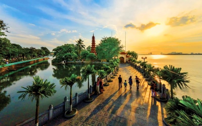 Must-Sees of Vietnam and Laos in 8 Days