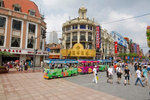 Nanjing Road - Shanghai Travel Guide