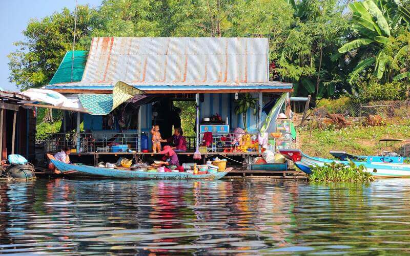 One of the floating villages on Tonlé Sap
