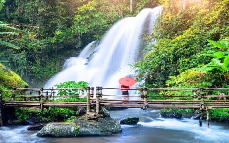 Pa Dok Siew Waterfall Chiang Mai