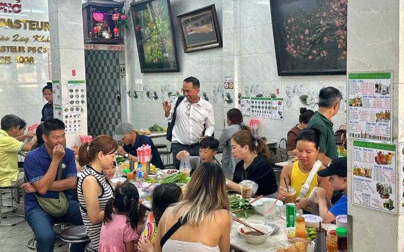 Pho Hoa Pasteur — Classic Saigon Pho Since 1960