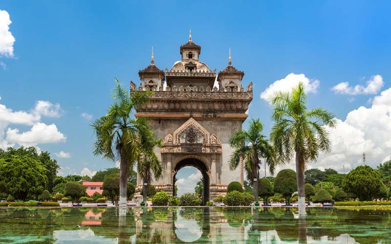 Patuxay Monument