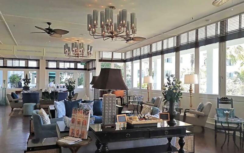 Raffles Grand Hotel d'Angkor