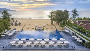 Relax on the beach of Danang