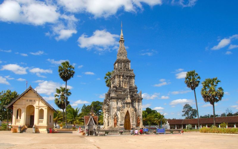 That Inhang Stupa Savannakhet