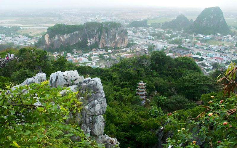 Thuy Son: The biggest and most beautiful mountain