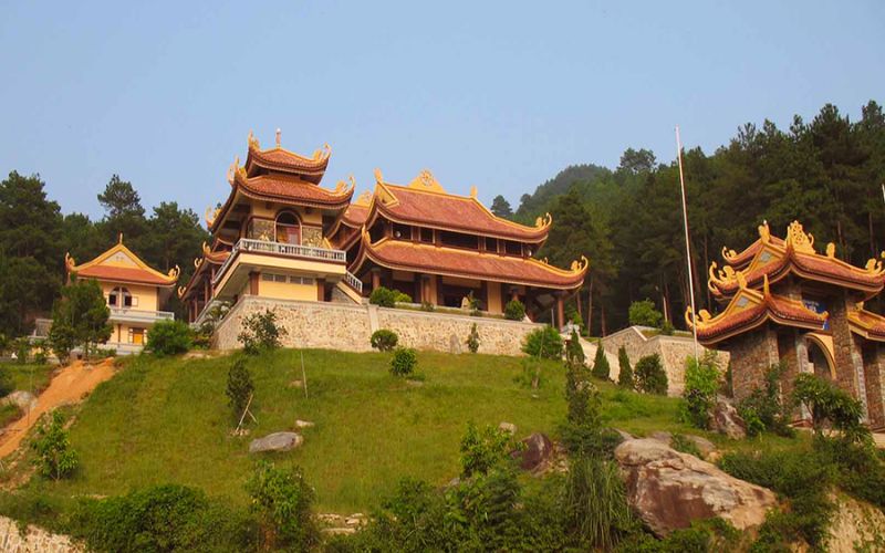 Thien Vien Truc Lam Tay Thien Pagoda