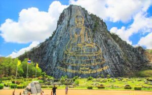 Treasure Buddha Mountain