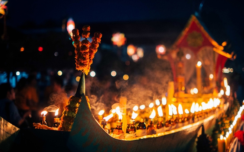 Visakha Bousa in Laos: A sacred night of prayer and light