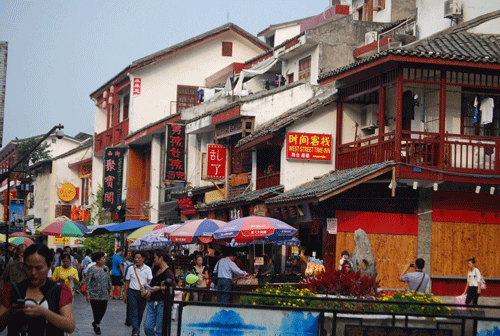 West Street Yangshuo Town - Guilin Travel Guide