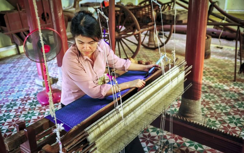 Weaving - Silk Island